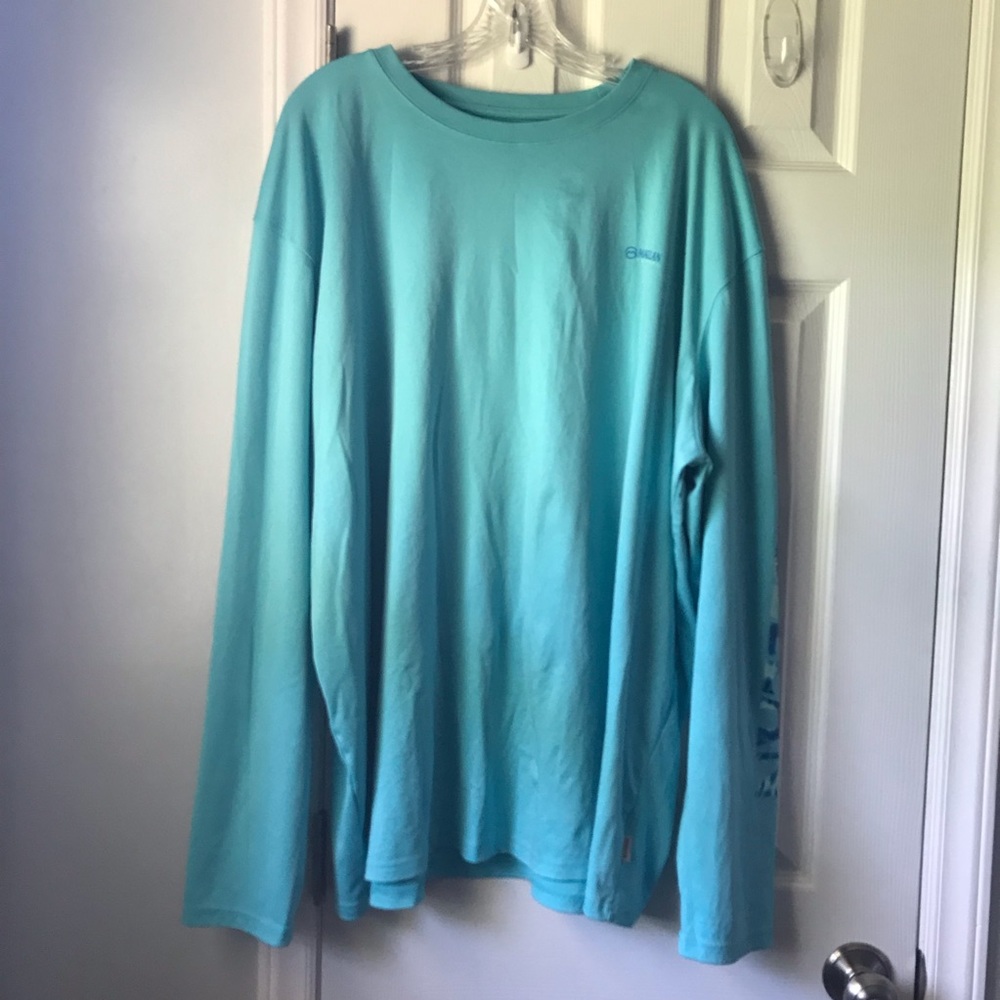 Men’s Magellan Outdoors fish shirt. Size 3XL